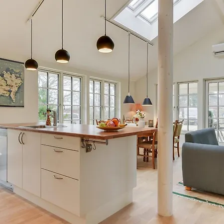 Auke - 100m From The Sea By Interhome * Bøtø By